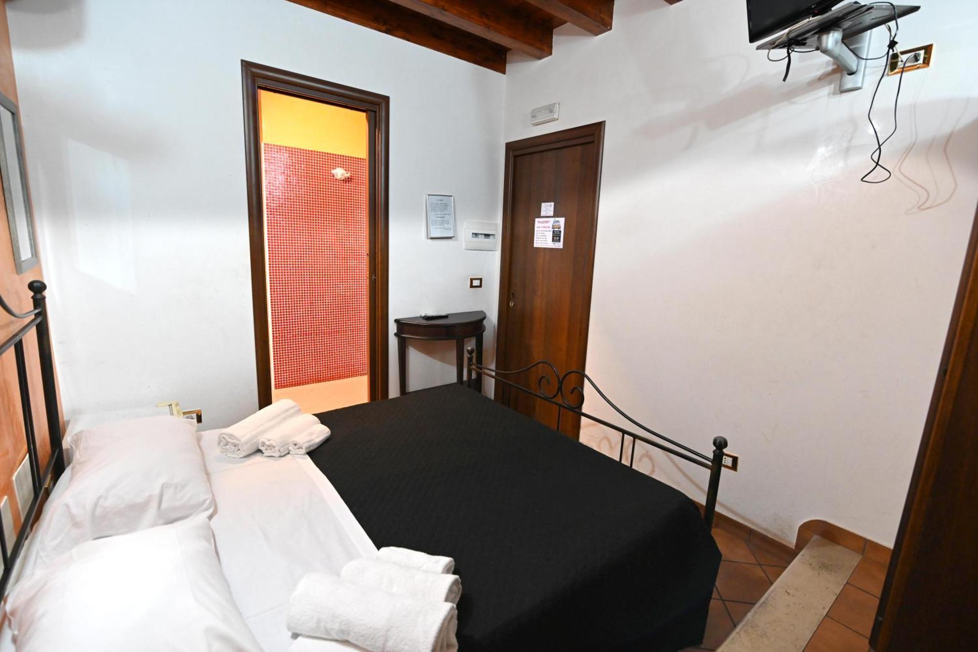 B&B L'Infiorescenza New Сиракузы Экстерьер фото